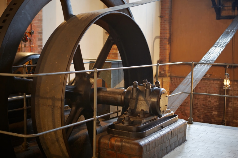 How is Flywheeling Used in Commercial Cold Storage? The Official