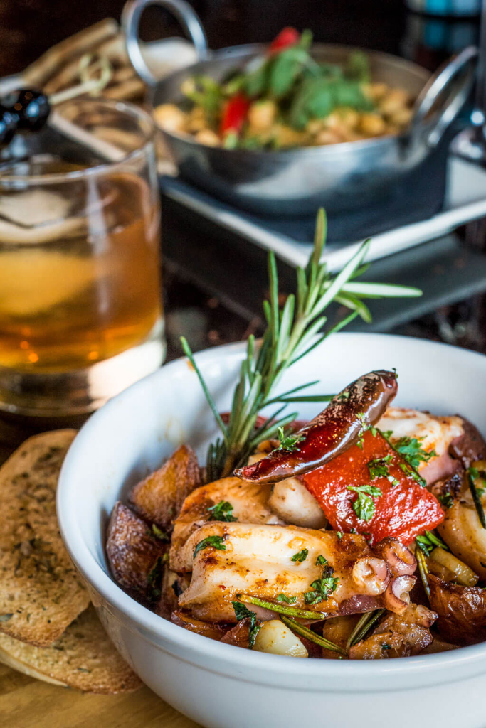 Capture the mood and essence of your establishment with food photography.