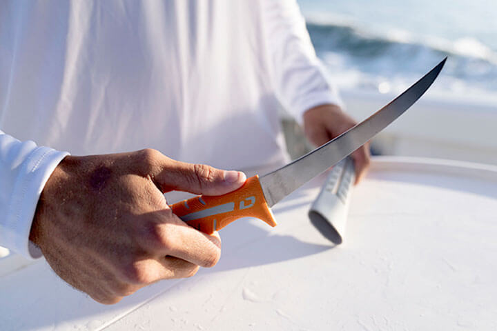 The Art of Filleting Fish: Using the Best Knife