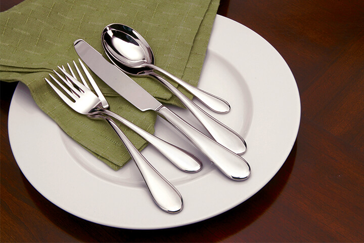 Lumos flatware by Oneida