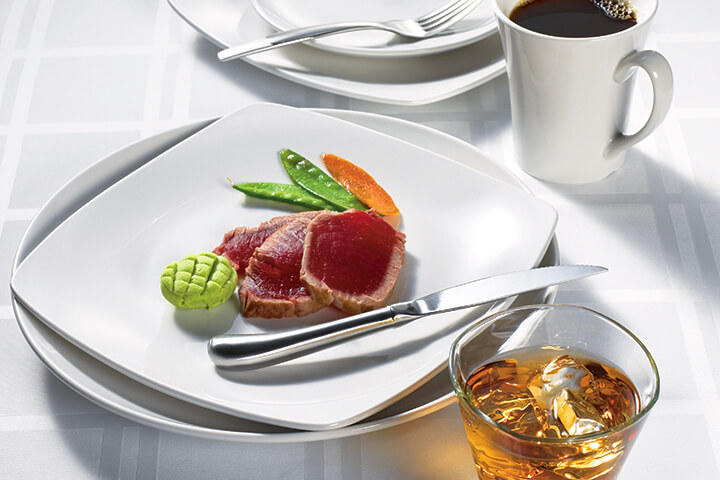 Porcelana by Libbey is available in five complementary shapes to mix and match or use on their own.