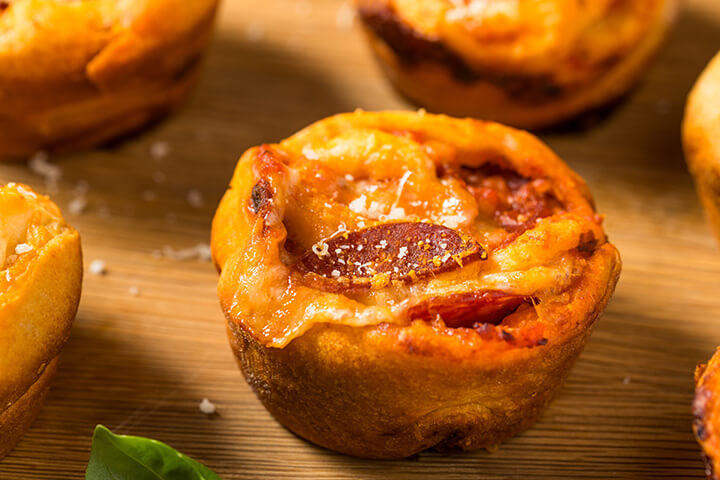 pizza muffins