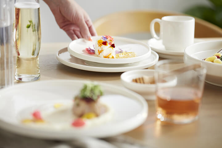 Ares dinnerware featuring a floral dish.