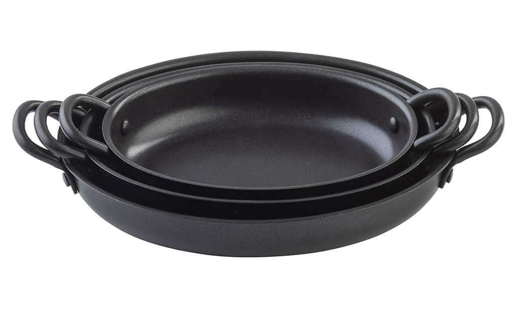 Skillets for food flight presentations.
