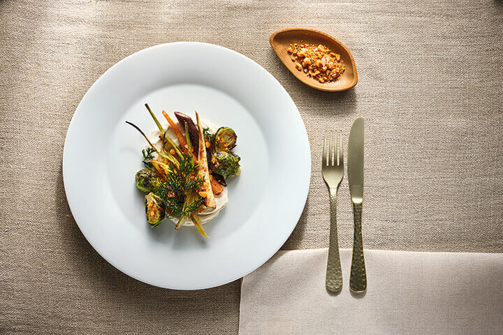 An avantgarde plate with accessories.