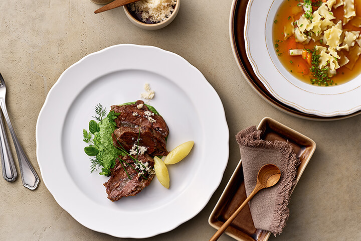 Marie Christine porcelain.