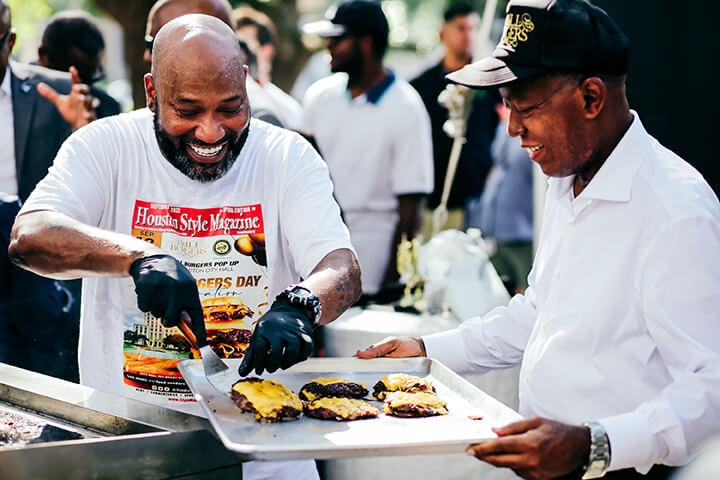 Bun B making burgers.